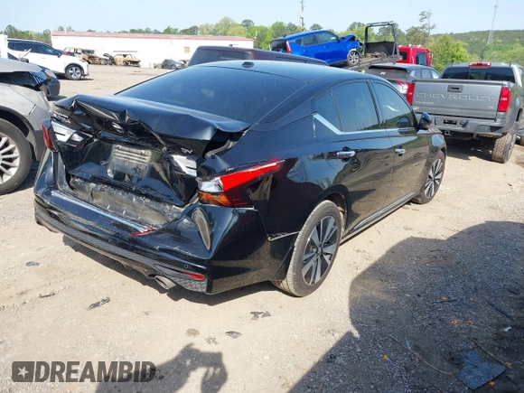2020 Nissan Altima SV with VIN 1N4BL4DV7LC247666, listed as a IAAI auction lot 42009248 with 77,356 mi miles and . Bid and sale history available at DreamBid. Image 4.