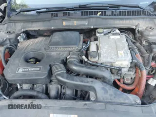 2013 Ford Fusion SE Hybrid с VIN 3FA6P0LU1DR208081, выставлен на аукционе IAAI как лот 42559905 с пробегом 149 340 миль миль и . История ставок и продаж доступна на DreamBid. Изображение 10.