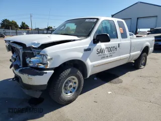 2003 Ford Super Duty F-250 XL with VIN 1FTNX21S93ED85966, listed as a Copart auction lot 71485154 with 114,837 mi miles and Salvage Title. Bid and sale history available at carsss.com. Image 1.