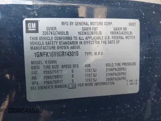 2008 Chevrolet Suburban LTZ with VIN 1GNFK16Y68R143010, listed as a IAAI auction lot 41209402 with 160,182 mi miles. Bid and sale history available at carsss.com. Image 9.
