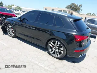 2018 Audi SQ5 Premium Plus z VIN WA1A4AFY0J2062719, wystawiony jako IAAI lot #42200681 z przebiegiem 65 320 mil mil oraz . Historia ofert i sprzedaży dostępna na DreamBid. Obrazek 3.