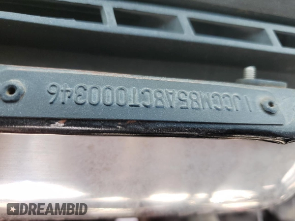 1982 Jeep CJ z VIN 1JCCM85A8CT000346, wystawiony jako Copart lot #79328974 z przebiegiem 3 949 mil mil oraz Nie do naprawy • Non repairable. Historia ofert i sprzedaży dostępna na DreamBid. Obrazek 13.