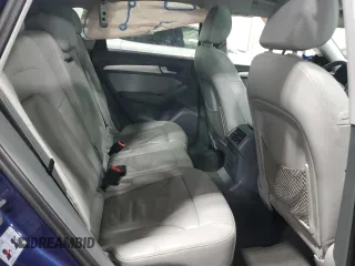 2014 Audi Q5 Premium Plus with VIN WA1LFAFP4EA002240, listed as a Copart auction lot 44622305 with 204,010 mi miles and Salvage Title. Bid and sale history available at carsss.com. Image 11.