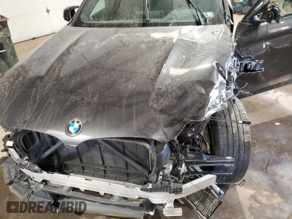 2022 BMW X4 M z VIN 5YM23EC05N9J23246, wystawiony jako Copart lot #48730835 z przebiegiem Nie podano mil oraz Szkoda całkowita • Salvage title. Historia ofert i sprzedaży dostępna na DreamBid. Obrazek 12.