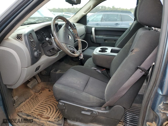 2010 Chevrolet Silverado 1500 LS with VIN 3GCRKREA6AG124231, listed as a Copart auction lot 49650935 with 172,209 mi miles and Salvage Title. Bid and sale history available at carsss.com. Image 7.