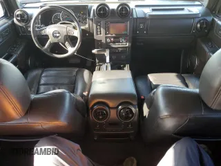 2005 Hummer H2 SUT with VIN 5GRGN22U55H112442, listed as a Copart auction lot 86158414 with 135,411 mi miles and Salvage Title. Bid and sale history available at carsss.com. Image 8.