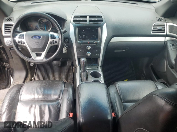 2014 Ford Explorer XLT z VIN 1FM5K8D80EGA41916, wystawiony jako Copart lot #59797115 z przebiegiem 161 617 mil mil oraz Czysty tytuł • Clean title. Historia ofert i sprzedaży dostępna na DreamBid. Obrazek 8.