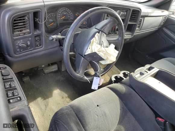 2004 Chevrolet Silverado 1500 Crew Cab LS with VIN 2GCEC13T641352129, listed as a Copart auction lot 67919554 with 0 mi miles and Salvage Title. Bid and sale history available at carsss.com. Image 8.