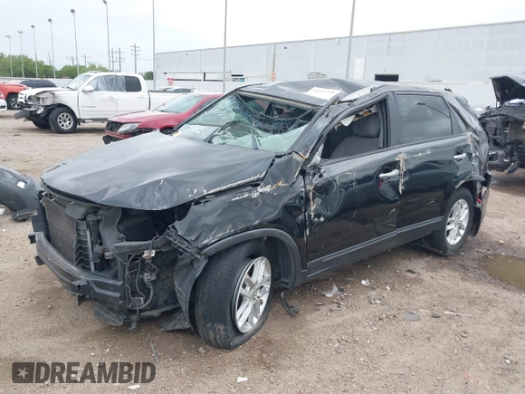 2015 Kia Sorento LX with VIN 5XYKT4A63FG592815, listed as a IAAI auction lot 41916446 with 149,669 mi miles. Bid and sale history available at carsss.com. Image 2.