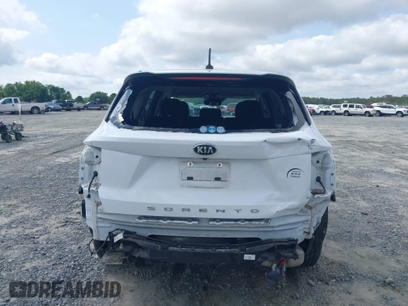 2021 Kia Sorento LX z VIN 5XYRG4LC6MG022343, wystawiony jako IAAI lot #42139411 z przebiegiem 67 266 mil mil oraz . Historia ofert i sprzedaży dostępna na DreamBid. Obrazek 17.