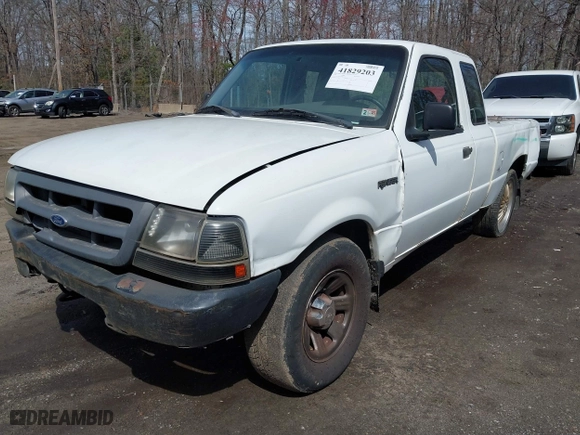 1999 Ford Ranger XL with VIN 1FTYR14V5XTB14122, listed as a IAAI auction lot 41829203 with 187,576 mi miles. Bid and sale history available at carsss.com. Image 2.