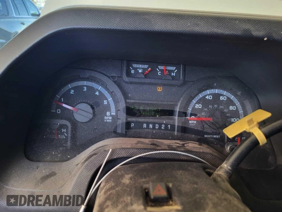 2009 Ford Econoline Cargo z VIN 1FTNE24L39DA13631, wystawiony jako IAAI lot #42563186 z przebiegiem 140 603 mil mil oraz . Historia ofert i sprzedaży dostępna na DreamBid. Obrazek 37.