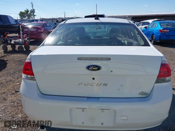 2008 Ford Focus S with VIN 1FAHP34N98W134025, listed as a IAAI auction lot 40354695 with 134,340 mi miles. Bid and sale history available at carsss.com. Image 16.