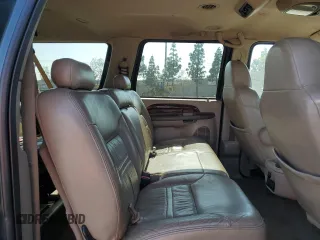 2001 Ford Excursion Limited with VIN 1FMNU42S21EA08925, listed as a Copart auction lot 59700105 with 135,317 mi miles and Clean title. Bid and sale history available at DreamBid. Image 11.