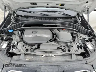 2024 BMW X1 xDrive28i with VIN WBX73EF02R5Z35243, listed as a Copart auction lot 48102395 with 26,094 mi miles and Clean Title. Bid and sale history available at carsss.com. Image 12.