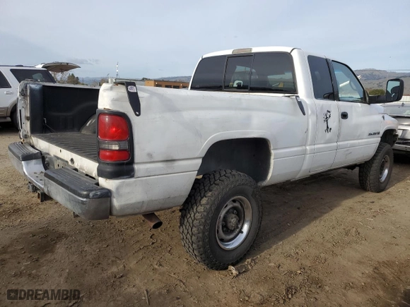 2001 Dodge Ram 2500 with VIN 1B7KF23Z41J615675, listed as a Copart auction lot 45651065 with 187,971 mi miles and Clean Title. Bid and sale history available at carsss.com. Image 3.