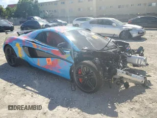 2019 McLaren 570S z VIN SBM13FAA9KW006456, wystawiony jako Copart lot #77400754 z przebiegiem Nie podano mil oraz Nie do naprawy. Historia ofert i sprzedaży dostępna na DreamBid. Obrazek 4.