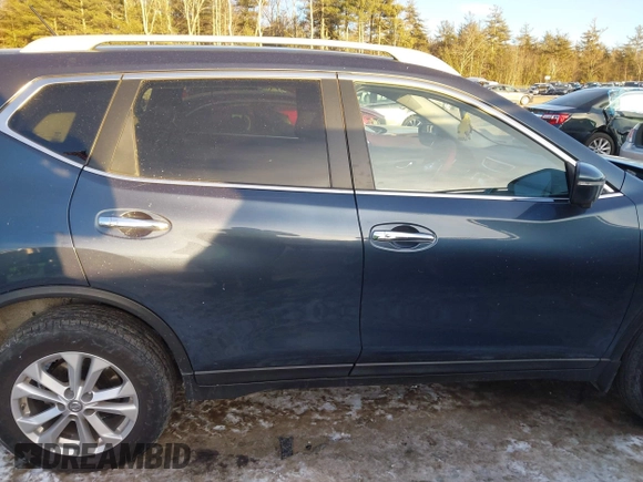 2014 Nissan Rogue S with VIN 5N1AT2MV5EC775196, listed as a IAAI auction lot 41437313 with 130,041 mi miles. Bid and sale history available at carsss.com. Image 14.