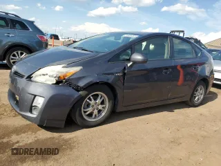 2011 Toyota Prius I z VIN JTDKN3DU6B1469521, wystawiony jako Copart lot #59685405 z przebiegiem 303 896 mil mil oraz Szkoda całkowita • Salvage title. Historia ofert i sprzedaży dostępna na DreamBid. Obrazek 1.