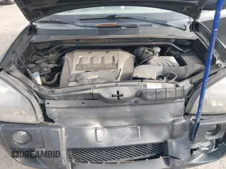 2005 Hyundai Tucson GLS with VIN KM8JN72D65U192566, listed as a IAAI auction lot 40457875 with 177,352 mi miles. Bid and sale history available at carsss.com. Image 10.