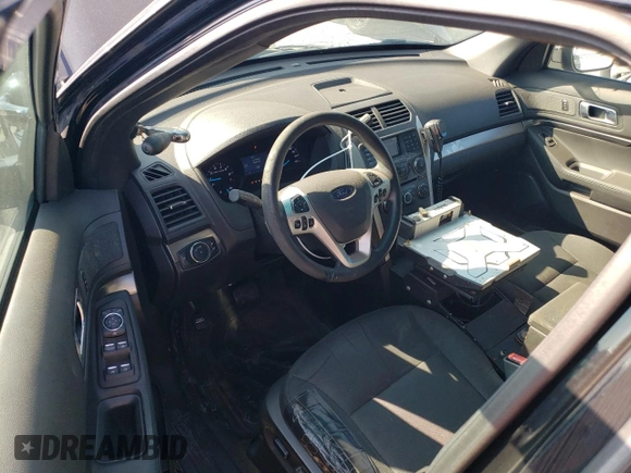 2015 Ford Utility Police Interceptor with VIN 1FM5K8ARXFGC68609, listed as a Copart auction lot 70472644 with 128,891 mi miles and Salvage Title. Bid and sale history available at carsss.com. Image 8.