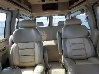 2011 GMC Savana Cargo Van YF7 Upfitter with VIN 1GDS7DC48B1172487, listed as a Copart auction lot 46772995 with 156,594 mi miles and Salvage Title. Bid and sale history available at carsss.com. Image 10.