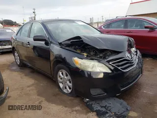 2011 Toyota Camry LE with VIN 4T1BF3EK1BU667282, listed as a IAAI auction lot 41799437 with 172,185 mi miles. Bid and sale history available at carsss.com. Image 1.