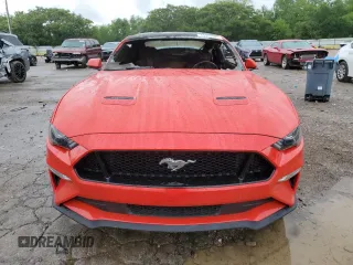 2018 Ford Mustang GT z VIN 1FA6P8CF6J5128497, wystawiony jako Copart lot #55982685 z przebiegiem Nie podano mil oraz Szkoda całkowita • Salvage title. Historia ofert i sprzedaży dostępna na DreamBid. Obrazek 5.