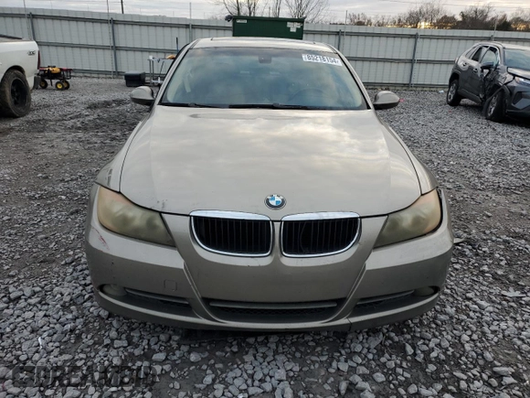 2008 BMW 3 Series 328i with VIN WBAVA37508NL51654, listed as a Copart auction lot 85218154 with 169,260 mi miles and Salvage Title. Bid and sale history available at DreamBid. Image 5.