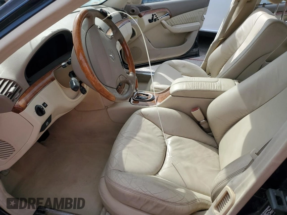 2004 Mercedes-Benz S-Class 4.3L with VIN WDBNG83J64A423281, listed as a Copart auction lot 74177694 with 0 mi miles and Non Repairable. Bid and sale history available at carsss.com. Image 7.