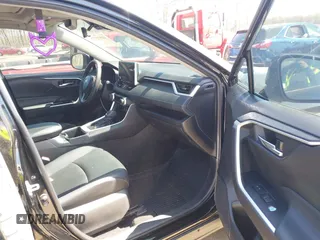 2024 Toyota RAV4 XLE Premium with VIN 2T3A1RFV9RC425493, listed as a IAAI auction lot 41973775 with 15,827 mi miles and . Bid and sale history available at DreamBid. Image 5.