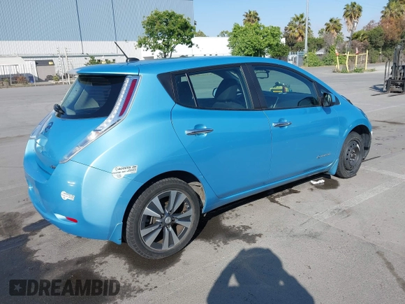 2015 Nissan LEAF S with VIN 1N4AZ0CP6FC330483, listed as a IAAI auction lot 42217559 with 35,216 mi miles and . Bid and sale history available at DreamBid. Image 4.