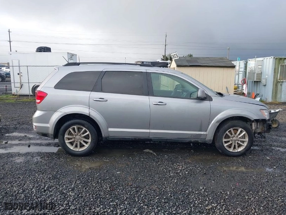 2017 Dodge Journey SXT with VIN 3C4PDCBG0HT526898, listed as a IAAI auction lot 41200721 with 116,946 mi miles. Bid and sale history available at carsss.com. Image 14.