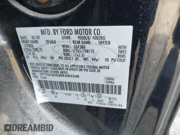 2008 Ford Super Duty F-250 SRW XL with VIN 1FTNX20528EB93338, listed as a IAAI auction lot 41801499 with 232,046 mi miles. Bid and sale history available at carsss.com. Image 9.