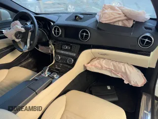 2015 Mercedes-Benz SL-Class SL 550 with VIN WDDJK7DA5FF033825, listed as a Copart auction lot 86223464 with 5,610 mi miles and Salvage Title. Bid and sale history available at carsss.com. Image 9.