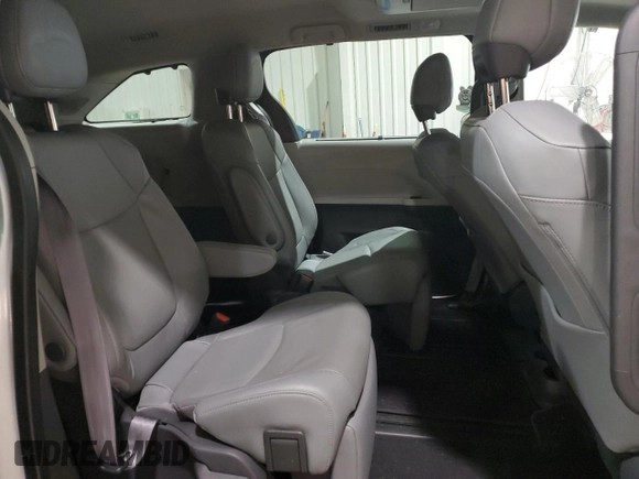 2021 Toyota Sienna Limited with VIN 5TDZRKEC7MS065569, listed as a Copart auction lot 41885195 with 78,826 mi miles and Salvage Title. Bid and sale history available at carsss.com. Image 12.