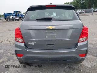2020 Chevrolet Trax LS z VIN 3GNCJNSBXLL272365, wystawiony jako IAAI lot #40698380 z przebiegiem 39 306 mil mil oraz . Historia ofert i sprzedaży dostępna na DreamBid. Obrazek 17.
