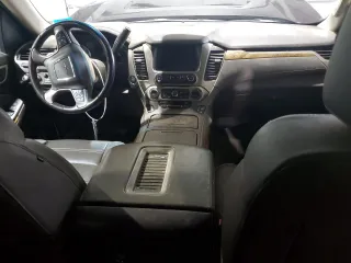 2017 GMC Yukon Denali with VIN 1GKS2CKJ8HR297864, listed as a Copart auction lot 49134005 with 84,179 mi miles and Salvage Title. Bid and sale history available at carsss.com. Image 8.