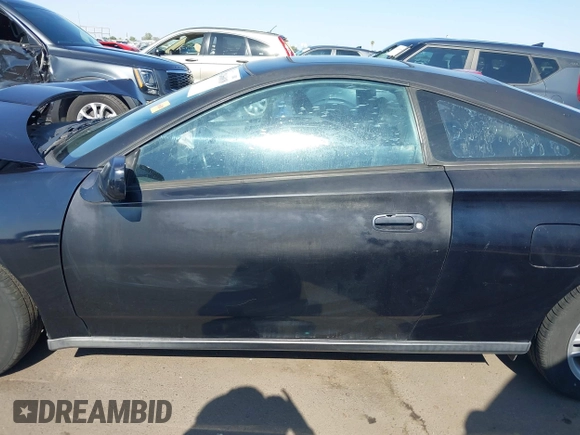 2005 Toyota Celica GT z VIN JTDDR32T950182529, wystawiony jako IAAI lot #42466018 z przebiegiem Nie podano mil oraz . Historia ofert i sprzedaży dostępna na DreamBid. Obrazek 15.