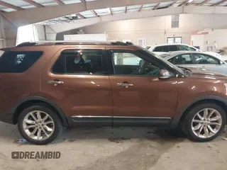 2012 Ford Explorer Limited with VIN 1FMHK7F97CGA90251, listed as a IAAI auction lot 42093006 with 211,743 mi miles and . Bid and sale history available at carsss.com. Image 13.