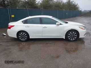 2017 Nissan Altima SV with VIN 1N4AL3AP9HC252290, listed as a IAAI auction lot 41722713 with 93,691 mi miles and . Bid and sale history available at DreamBid. Image 14.