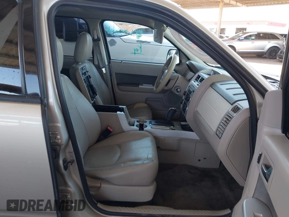2010 Mercury Mariner с VIN 4M2CN8BG4AKJ26045, выставлен на аукционе IAAI как лот 42143459 с пробегом 203 232 миль миль и . История ставок и продаж доступна на DreamBid. Изображение 5.