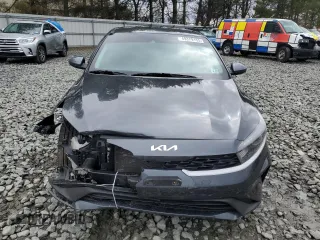 2022 Kia Forte LXS with VIN 3KPF24AD9NE502095, listed as a Copart auction lot 49379155 with 28,300 mi miles and Salvage Title. Bid and sale history available at carsss.com. Image 5.