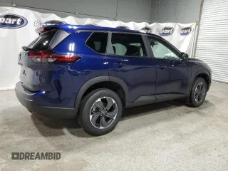 2025 Nissan Rogue SV with VIN 5N1BT3BA5SC822569, listed as a Copart auction lot 51820515 with 2,370 mi miles and Salvage Title. Bid and sale history available at DreamBid. Image 3.