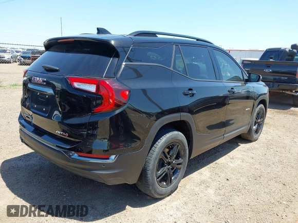 2024 GMC Terrain AT4 z VIN 3GKALYEG3RL222343, wystawiony jako IAAI lot #42238637 z przebiegiem 11 837 mil mil oraz . Historia ofert i sprzedaży dostępna na DreamBid. Obrazek 4.