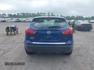 2017 Nissan Rogue Sport SL with VIN JN1BJ1CR7HW101392, listed as a IAAI auction lot 42142211 with 108,869 mi miles. Bid and sale history available at carsss.com. Image 16.