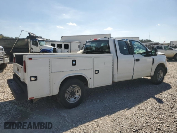 2020 Ford F-250 XL with VIN 1FD7X2A60LEC75735, listed as a Copart auction lot 50137205 with 159,945 mi miles and Salvage title. Bid and sale history available at DreamBid. Image 3.
