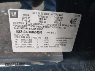 2016 GMC Yukon Denali with VIN 1GKS1CKJXGR254306, listed as a IAAI auction lot 39953539 with 164,149 mi miles. Bid and sale history available at carsss.com. Image 9.