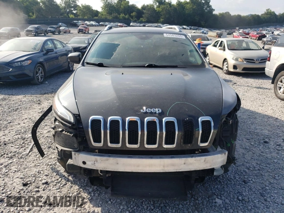 2016 Jeep Cherokee Latitude with VIN 1C4PJLCS7GW135851, listed as a Copart auction lot 64583265 with 147,191 mi miles and Salvage title. Bid and sale history available at DreamBid. Image 5.
