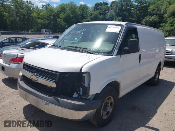 2010 Chevrolet Express Cargo z VIN 1GCZGFBA9A1110682, wystawiony jako IAAI lot #42746096 z przebiegiem 283 440 mil mil oraz . Historia ofert i sprzedaży dostępna na DreamBid. Obrazek 2.